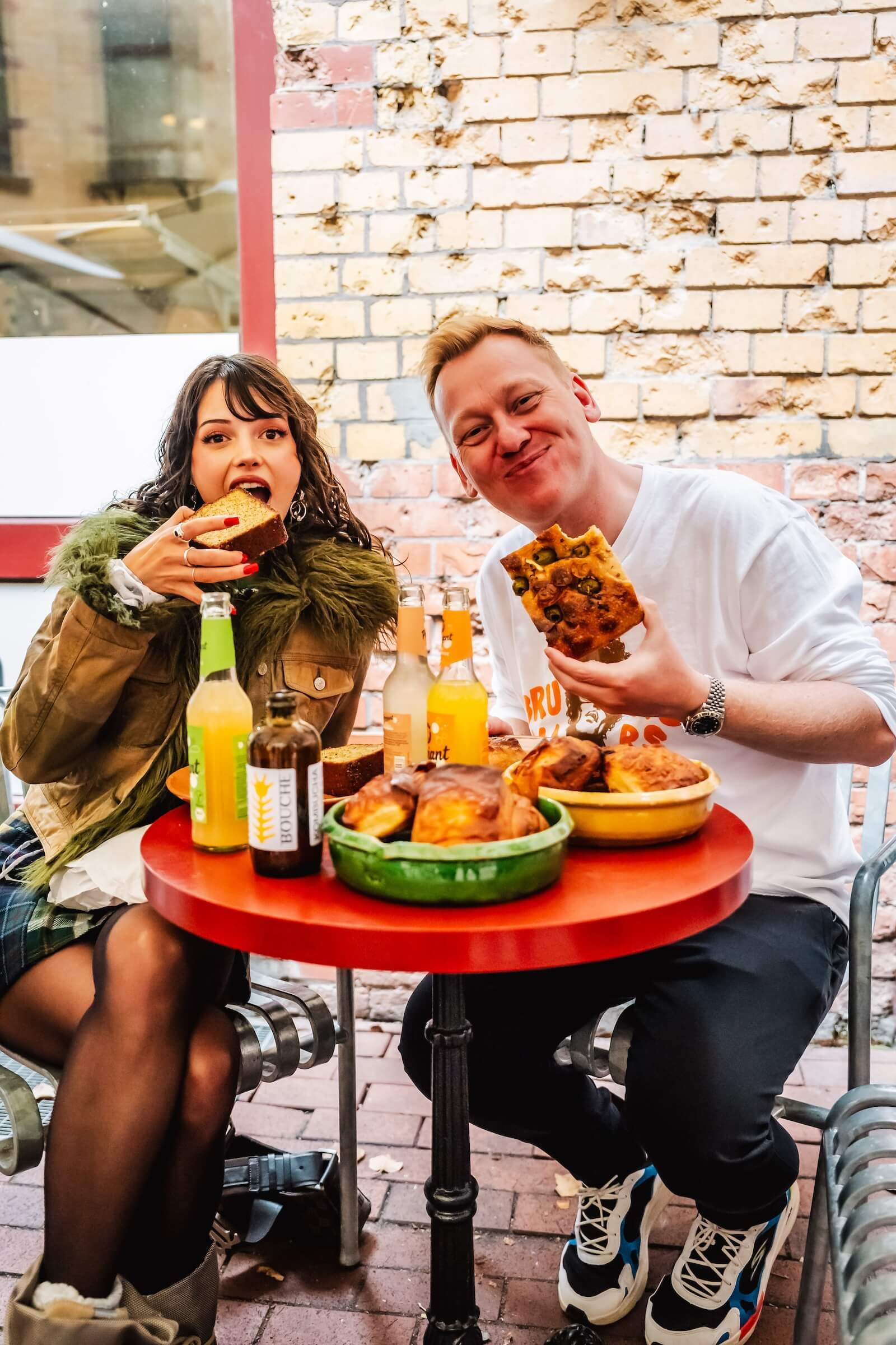 Jens Knossalla, Nina Chuba